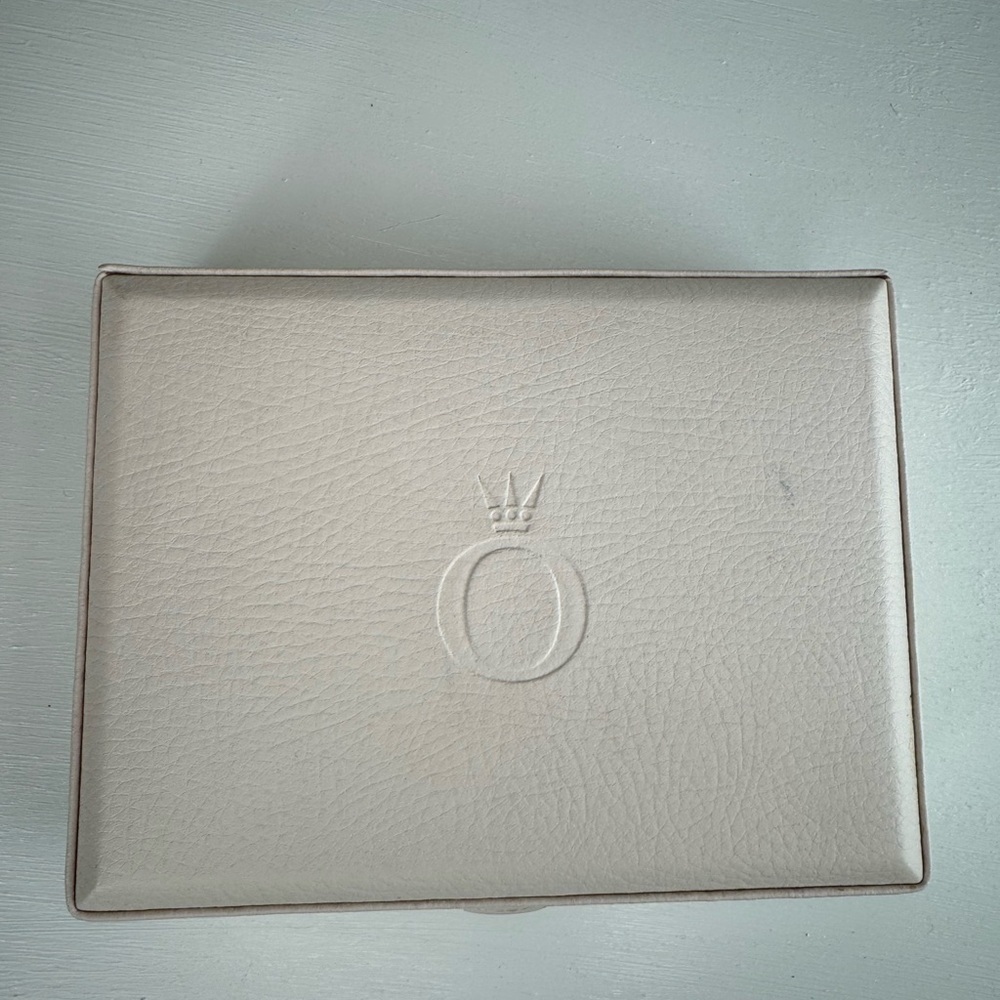Pandora Ivory Jewelry Case